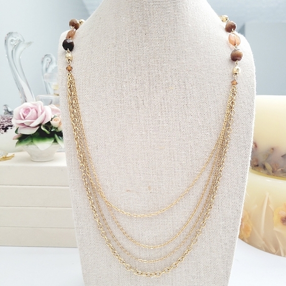 Double strand gold tone necklace - Picture 6 of 6